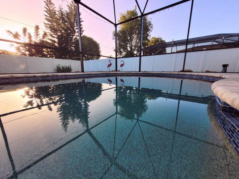 קייפ קורל Blue Door Retreat - Luxury Pool Home - Sleeps 8 מראה חיצוני תמונה